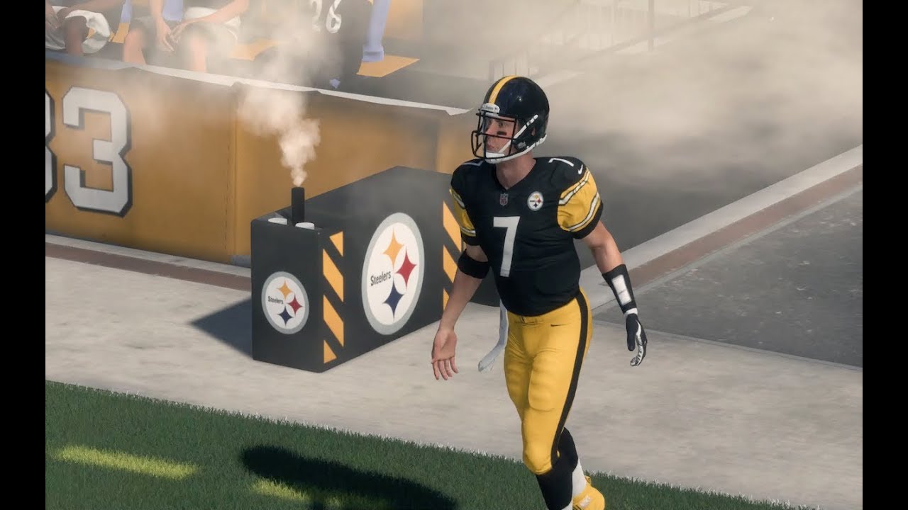 Madden 18 Frostbite Engine Graphics | Player Intros | Stadium Exteriors | Weather Effects