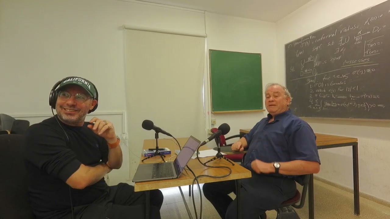 אלכס לובוצקי, כמה זמן ייקח לי להבין מה אתה עושה?