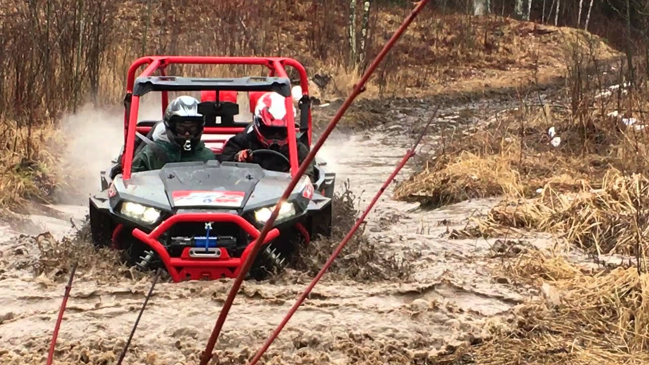 2016 RZR 1000 Highlifter Mudding
