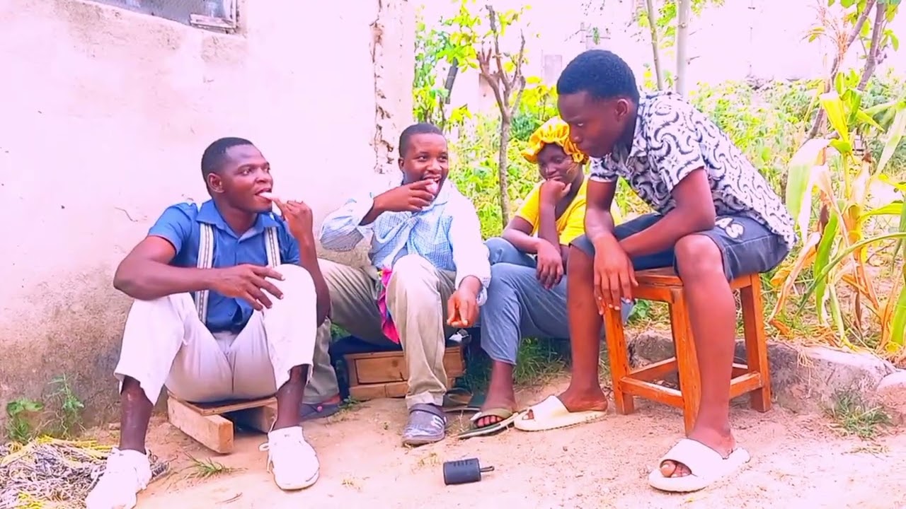 WATANGAZAJI WA KWENY LEDIO WANAVOLUSHA LOO ZA MASHABIKI FULU SITOLI#kenya#kongo#malekani#wasafi #