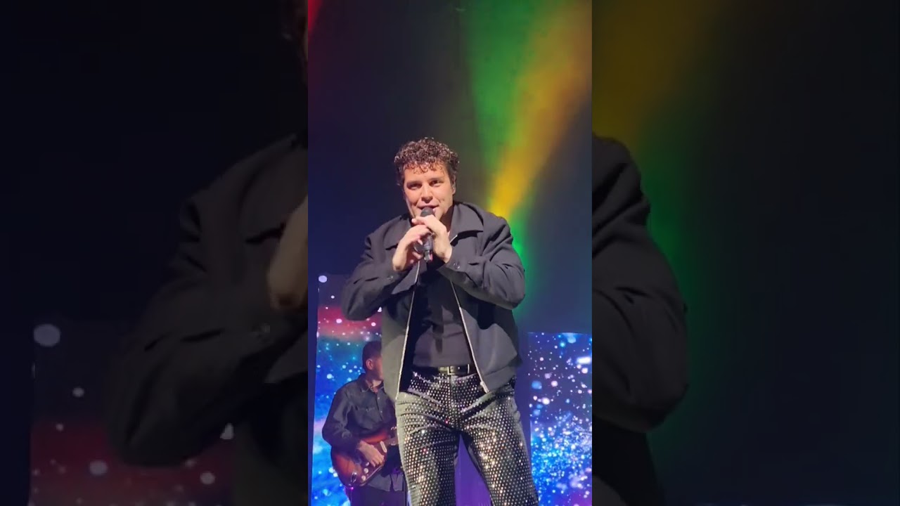 Joe Mcelderry, Any Dream will do / Close Every Door. Whitley Bay, 26.10.25. Live in 25 Tour.