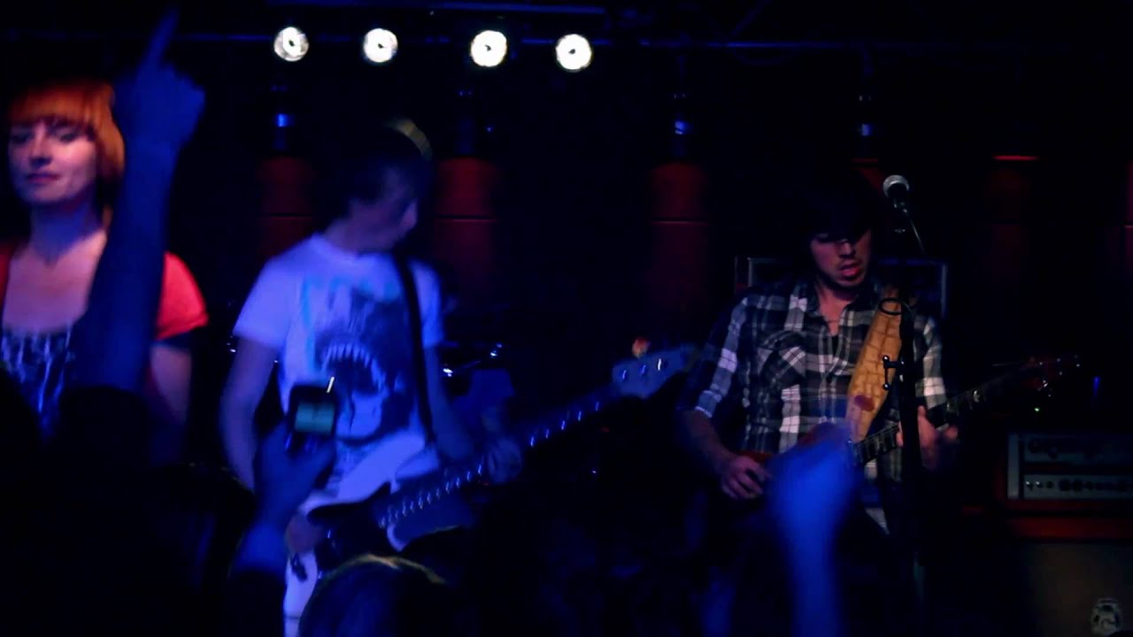 Vienna - Eenie Meenie [Official Video] - Sean Kingston & Justin Bieber