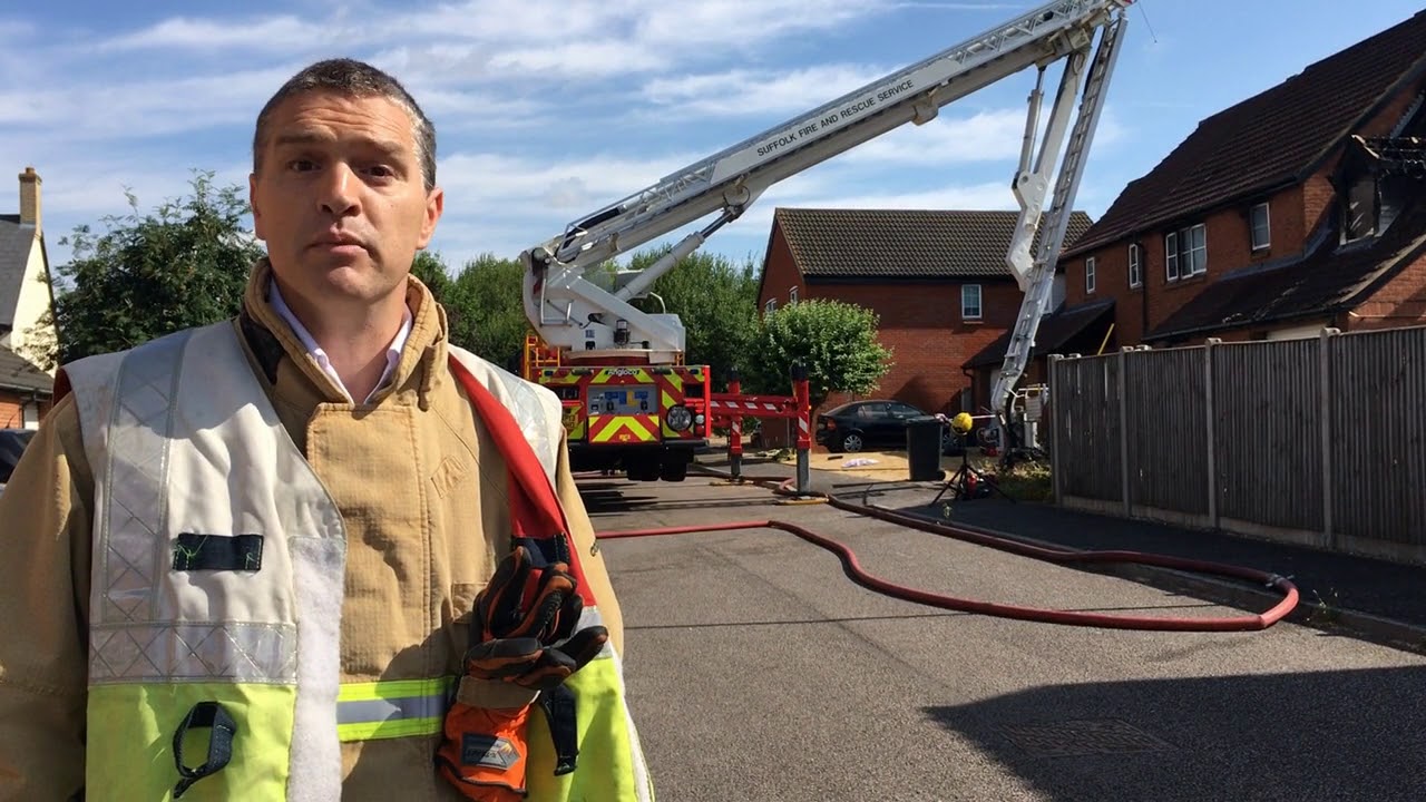 Homes evacuated as Hadleigh home is ‘engulfed in fire’