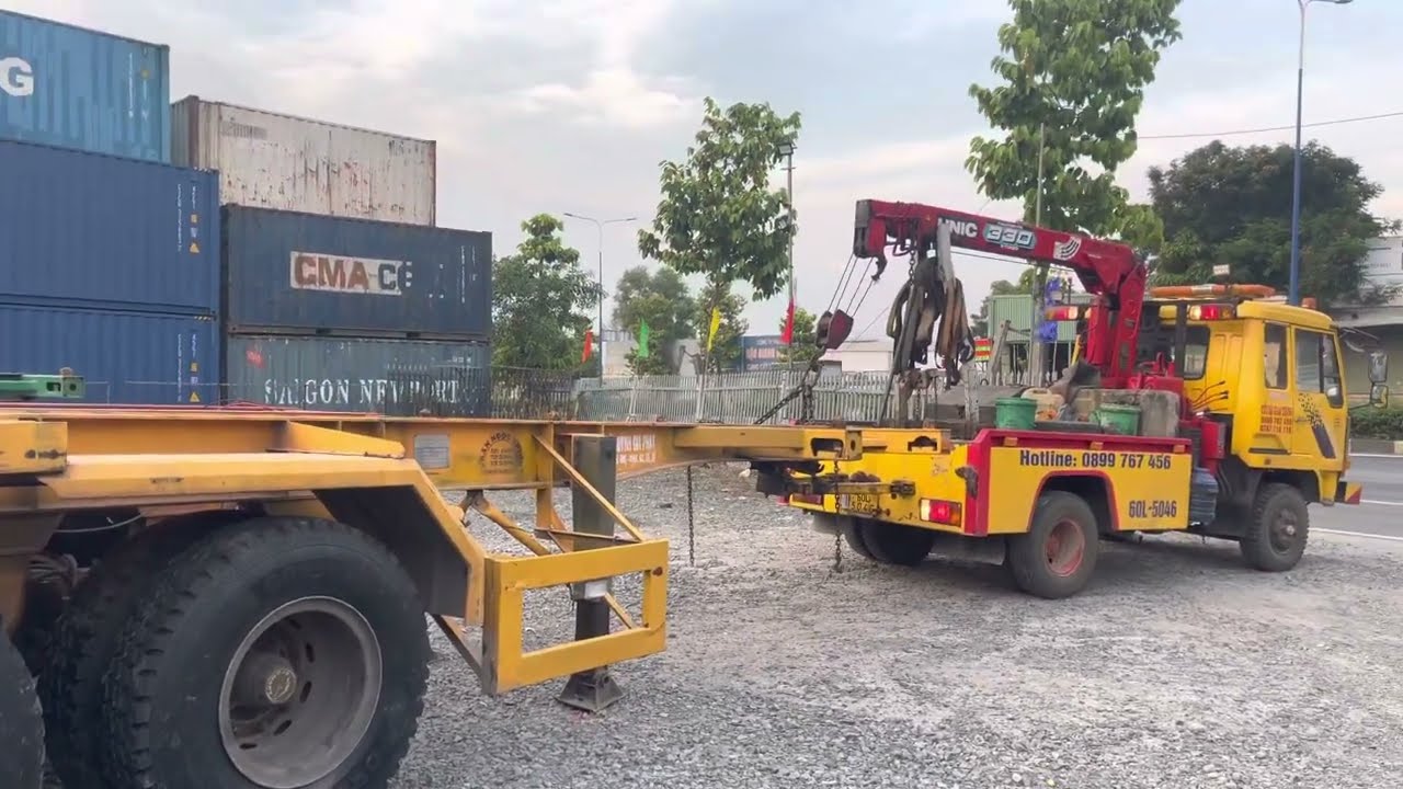 RƠ MOOC 20 FEET 2 TRỤC CŨ | SƠMI RƠ M&Oacute;OC 20 FEET TẢI 30 TẤN QUA SỬ DỤNG TẠI &Ocirc; T&Ocirc; HUỲNH GIA PH&Aacute;T