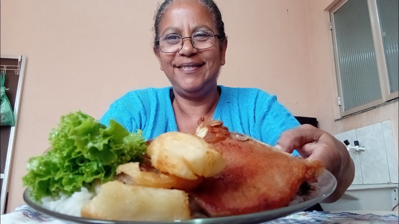 MUKBANG #COMENDO CARRÉ COM AIMPIM E SALADA