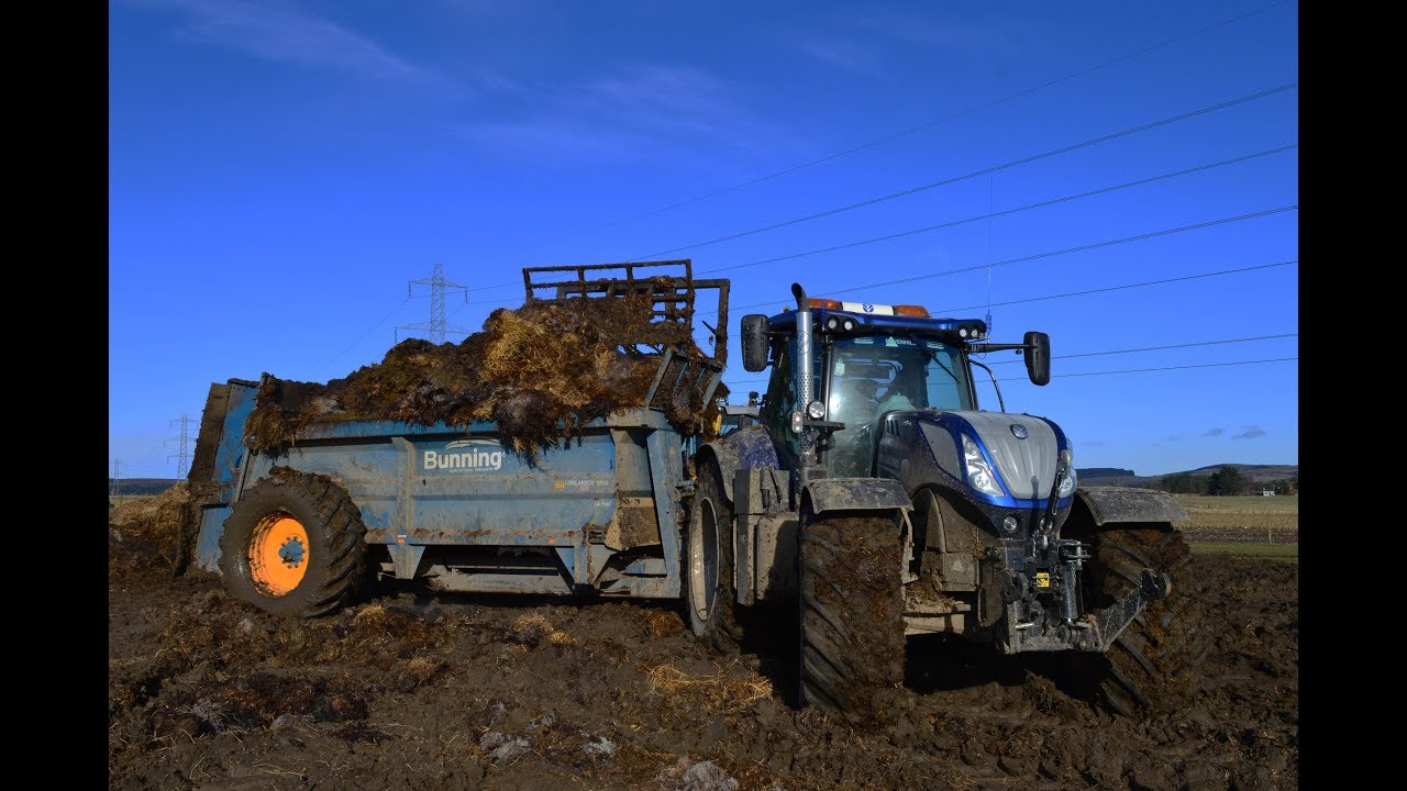 Cowie Contracts spreading muck 2018