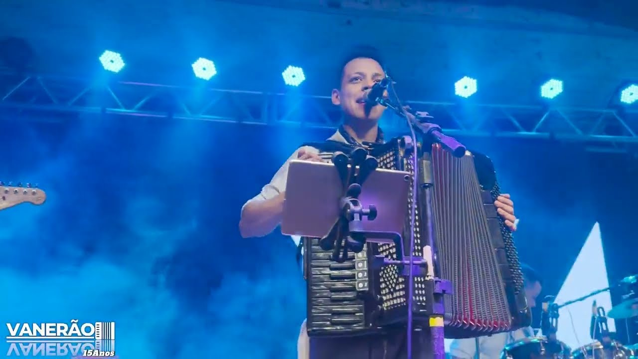 Início do baile em São Jorge da Mulada com Grupo Vanerão - PL Encontro de Amigos