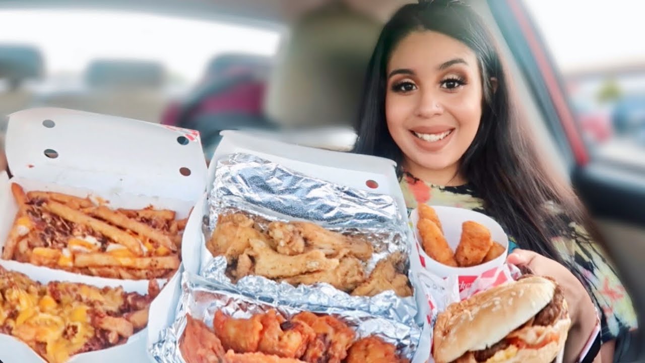 CHECKERS / RALLYS MUKBANG! (КАРТОФЕЛЬ ФРИ С ЧИЛИ И СЫРОМ, КРЫЛЫШКИ БАФФАЛО С ЛИМОННЫМ ПЕРЦЕМ, ПАЛ...