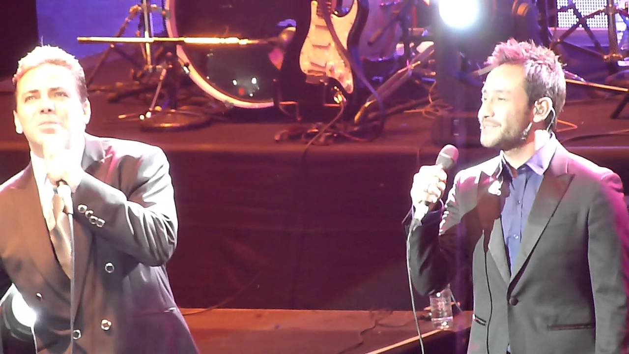 CRISTIAN CASTRO & LUCIANO PEREYRA - VOLVER A AMAR (Gran Rex 10/12/15)