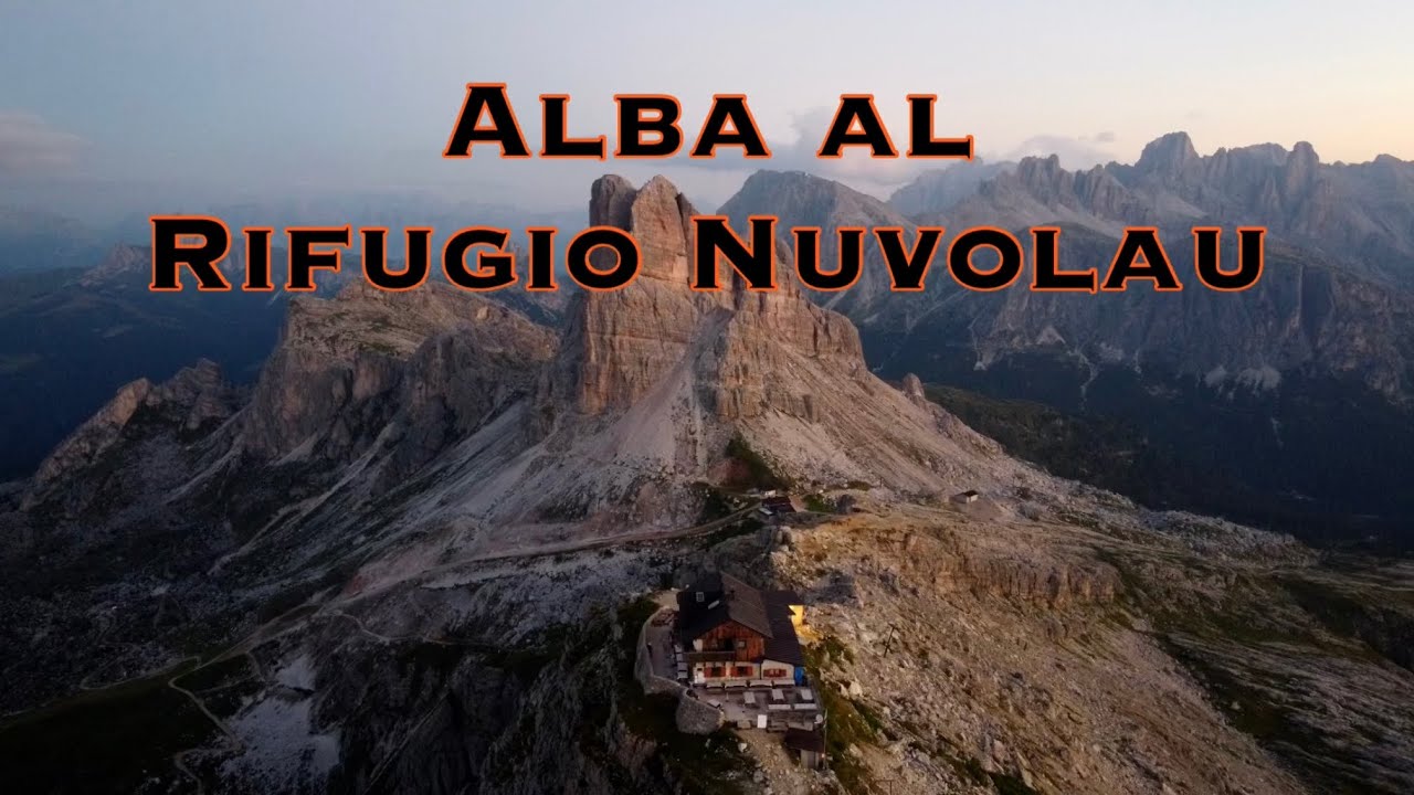 Alba al Rifugio Nuvolau. Un semplice trekking con i bambini