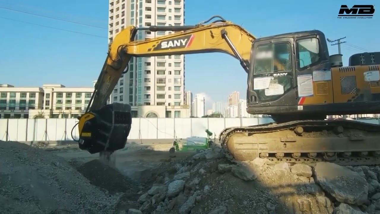 Is traffic a problem in demolition sites in urban job sites?