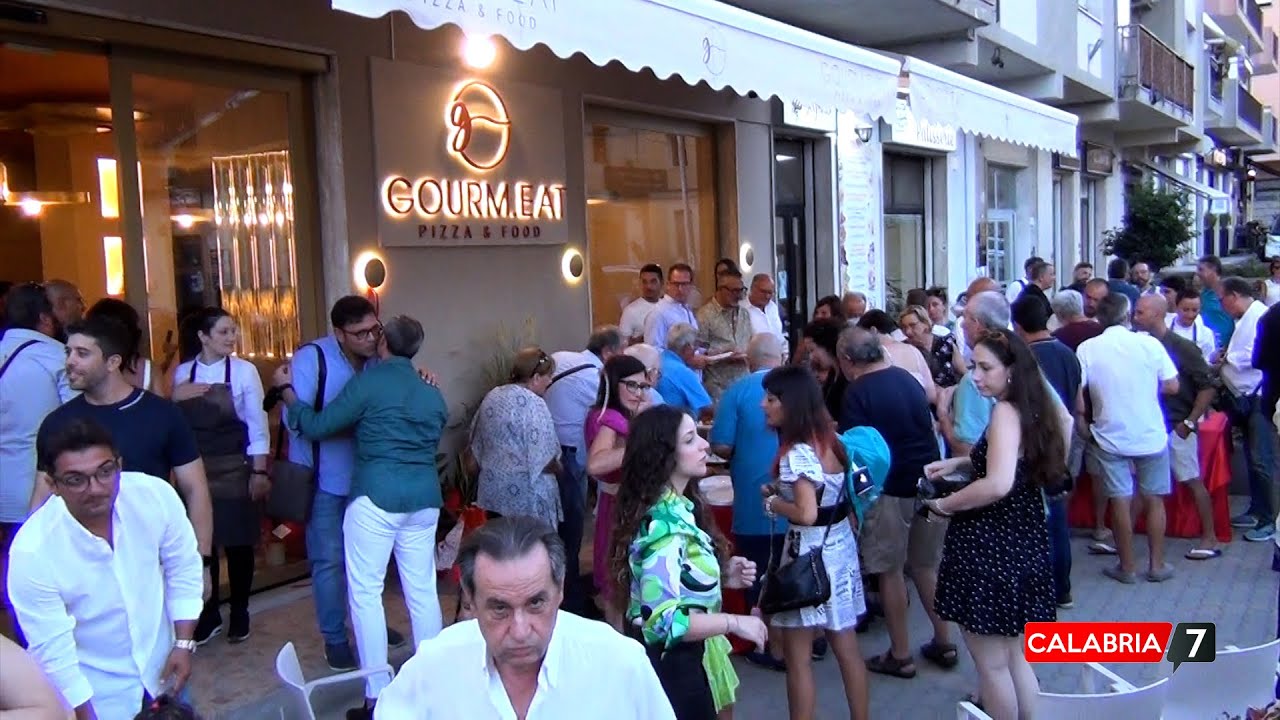 Entusiasmo nel quartiere Lido di Catanzaro per l’inaugurazione di 