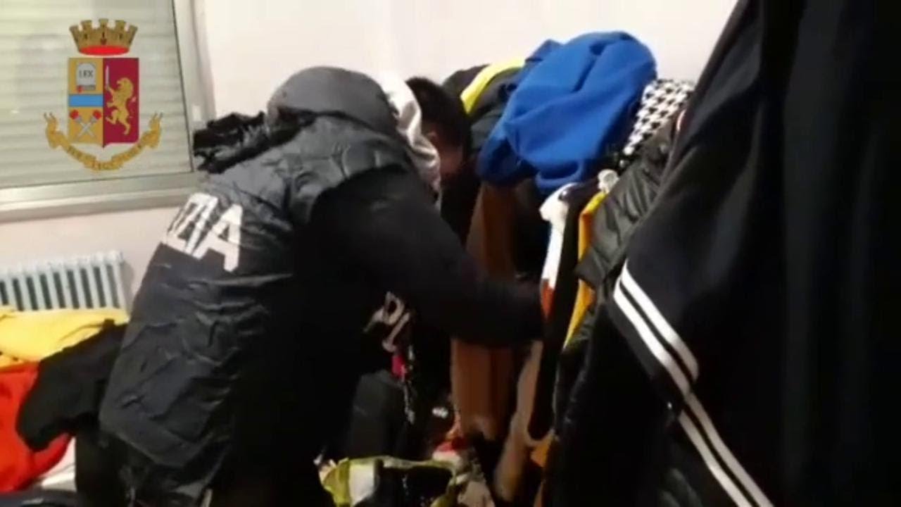 Capodanno a Milano, 18 perquisizioni per il branco di piazza Duomo