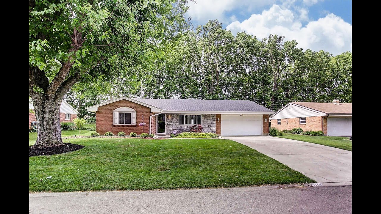 3118 Palm Dr, Dayton, OH 45449
