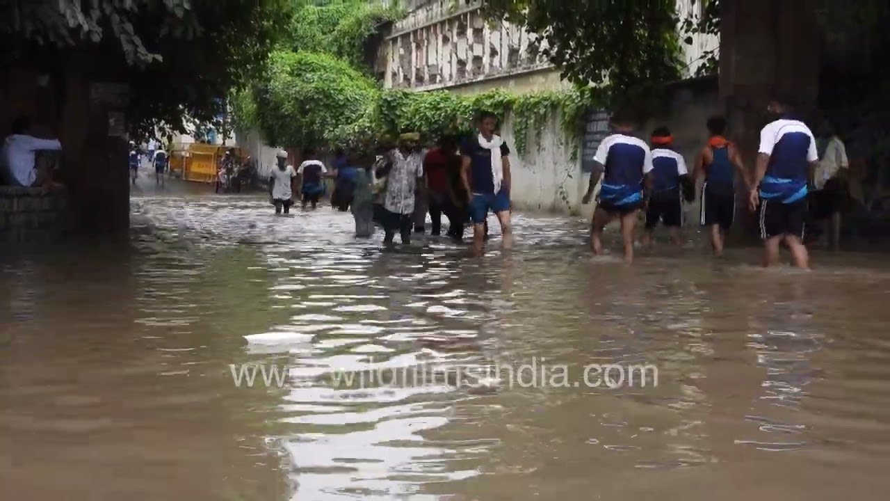 Monsoon flooding near Kashmiri Gate Delhi roads submerged