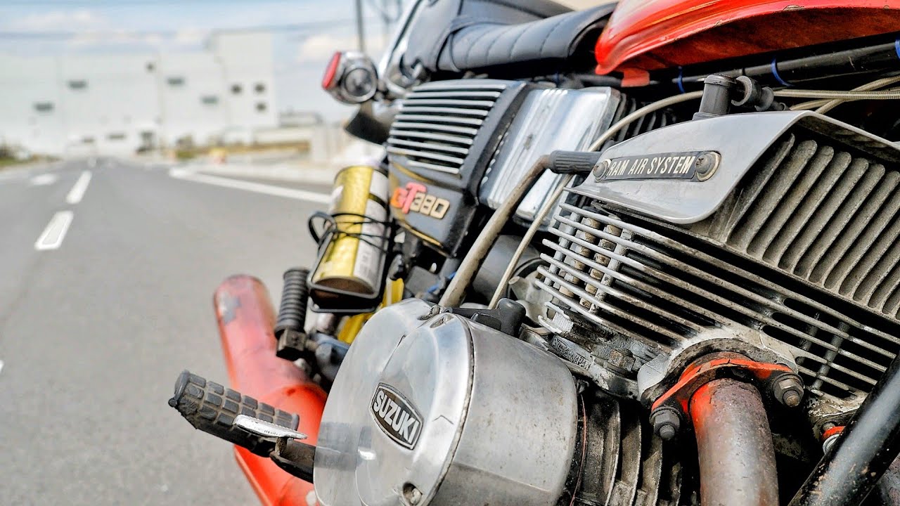 SUZUKI GT380