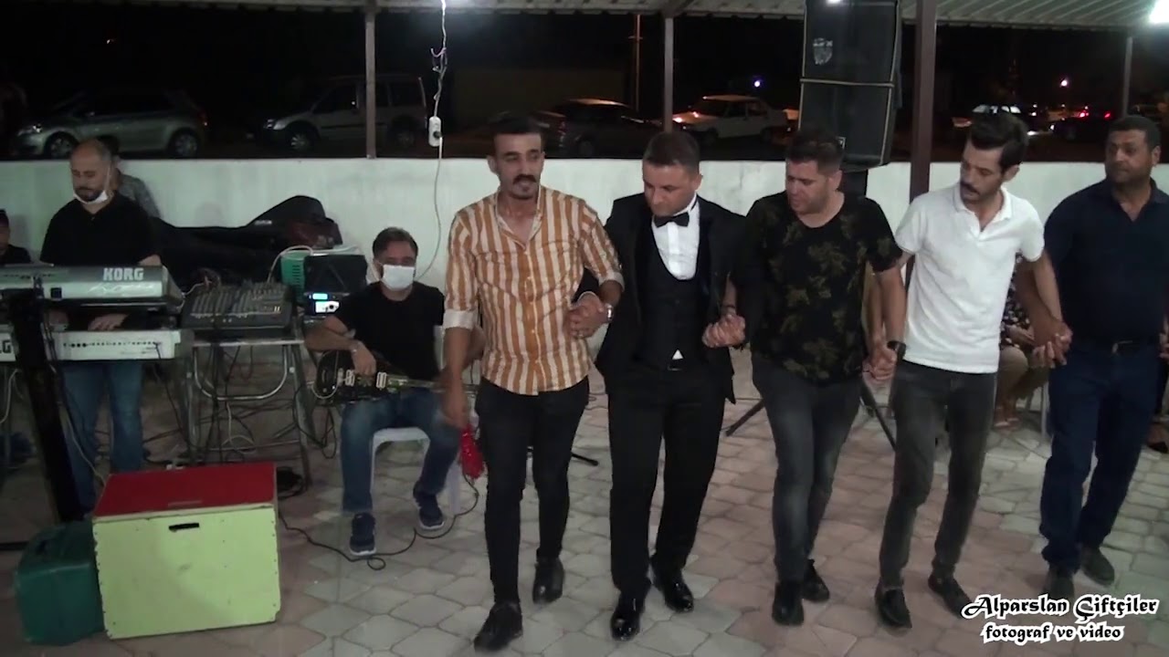 Hatay/Kumlu düğünleri Halay başı Abdurrahman ES (orkestra  Ahmet Açıkgöz )