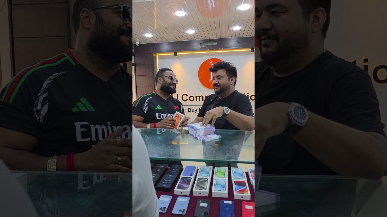 First IPhone 17 Pro Max unboxing ❤| JJ Communication