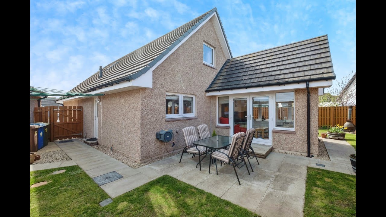 Stunning Family Home in Nairn That Has Amazing Beaches on Your Doorstep - £335K