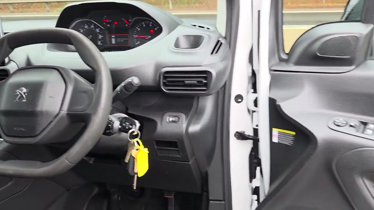 Peugeot Partner 1.5 BlueHDi 1000 Professional Premium Standard Panel Van SWB Euro 6 5dr
