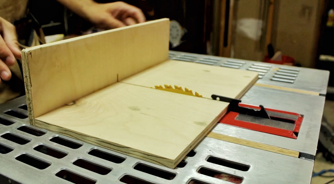 Fast and Easy Box Joint Jig