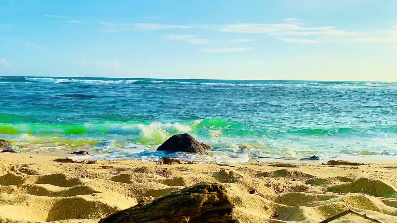 Relaxing sea waves 🌊