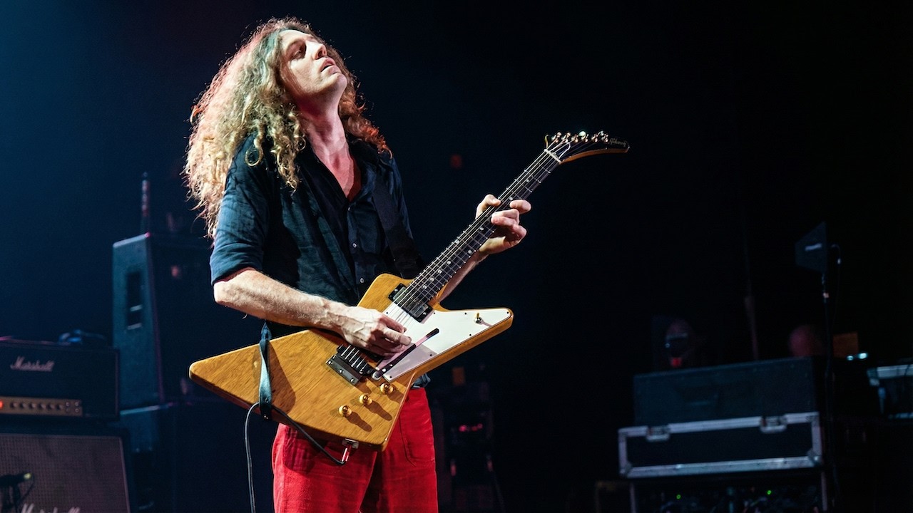 The Greatest Solo EVER? Lynyrd Skynyrd - Free Bird (Live 1977)
