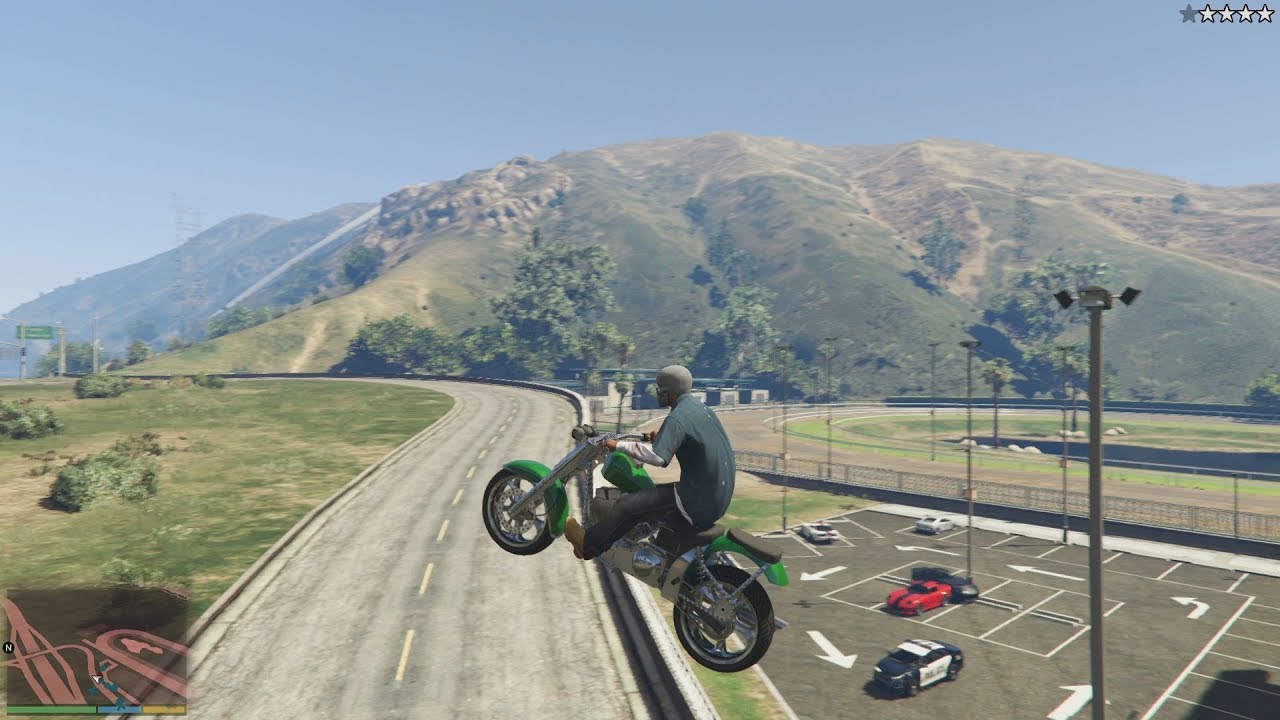 GTA 5 - BEST MOTORCYCLE + POLICE CHASE (BAGGER)