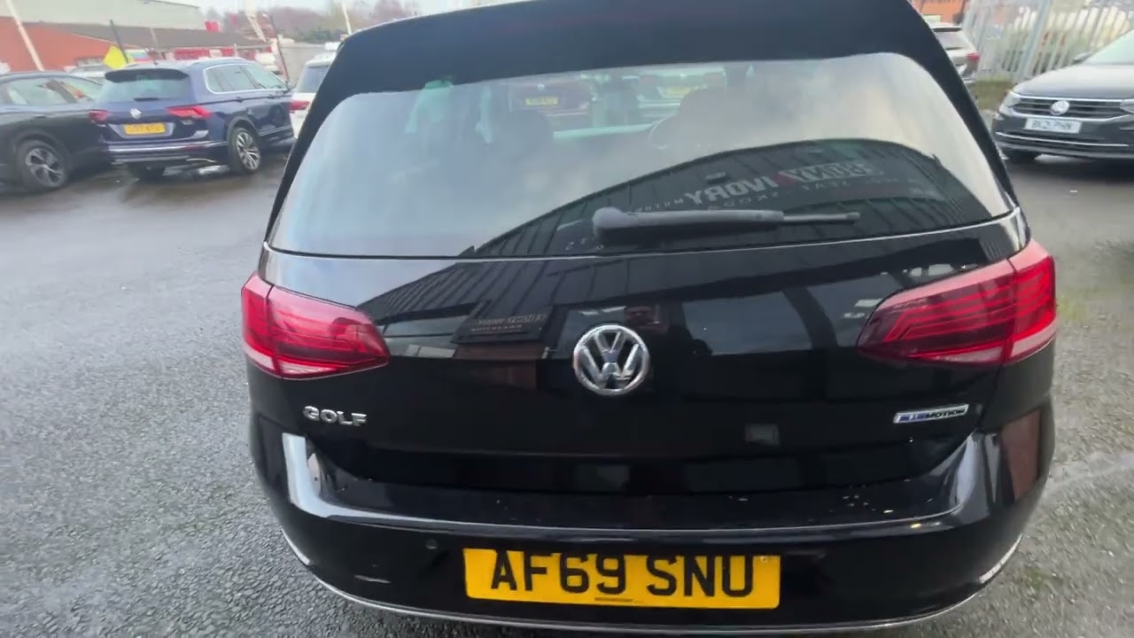 VW Golf 1.5 tsi evo match in black 2019-69