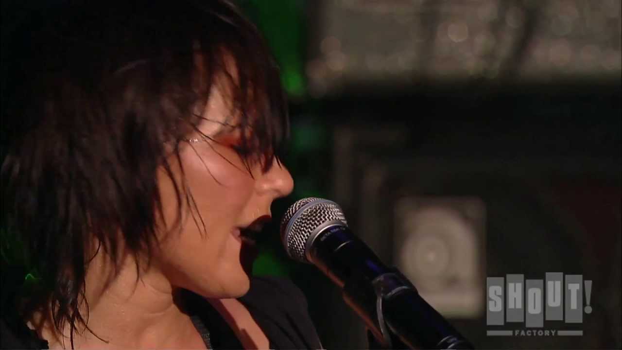 Shiny Toy Guns - Poison (Live At SXSW)