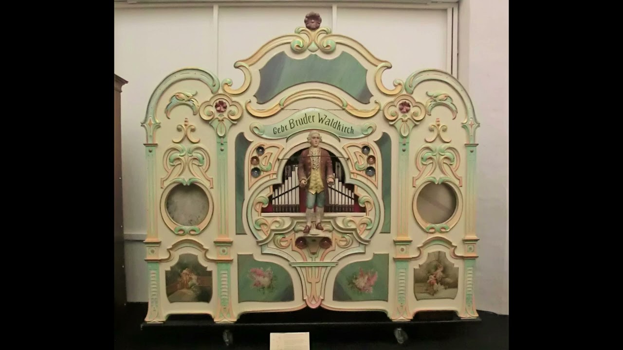 Bruder model 107 fairground organ
