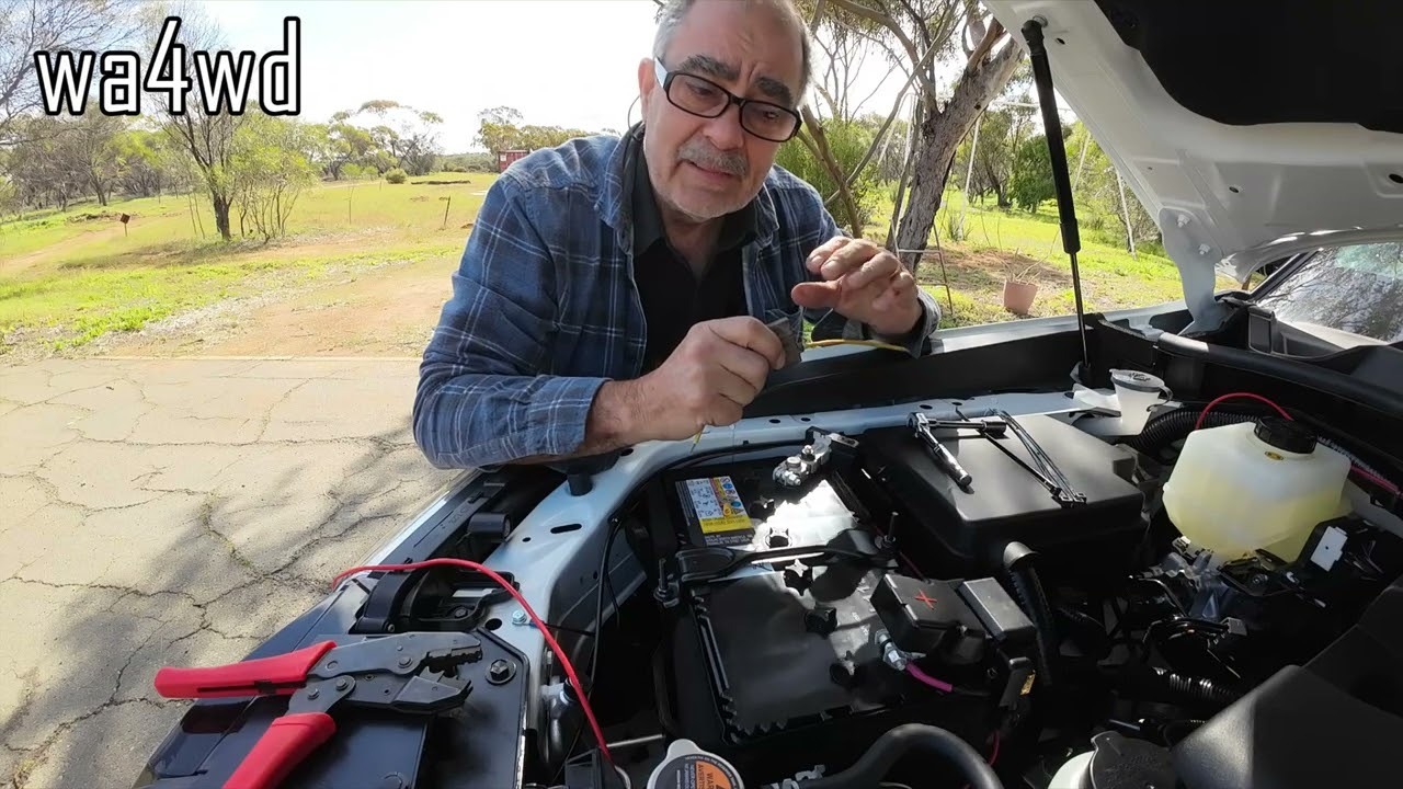 Quick and Dirty. UHF CB installation the proper way.