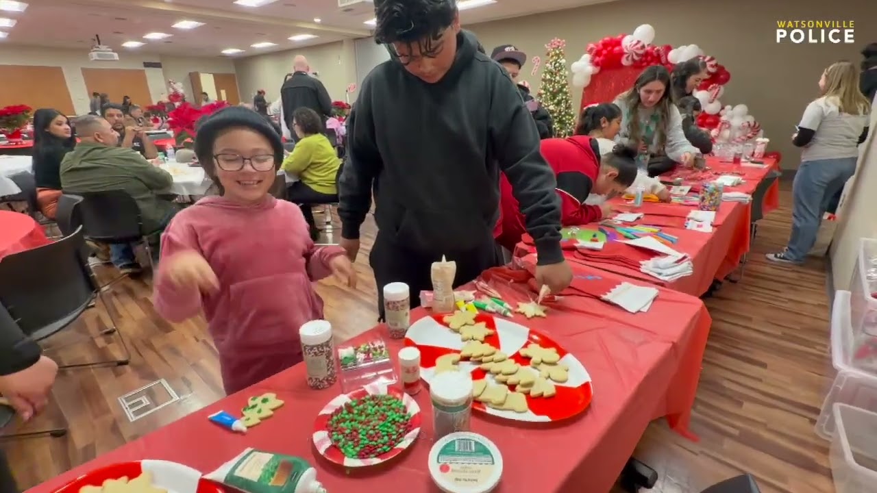 Compartiendo el espíritu navideño a través del programa 