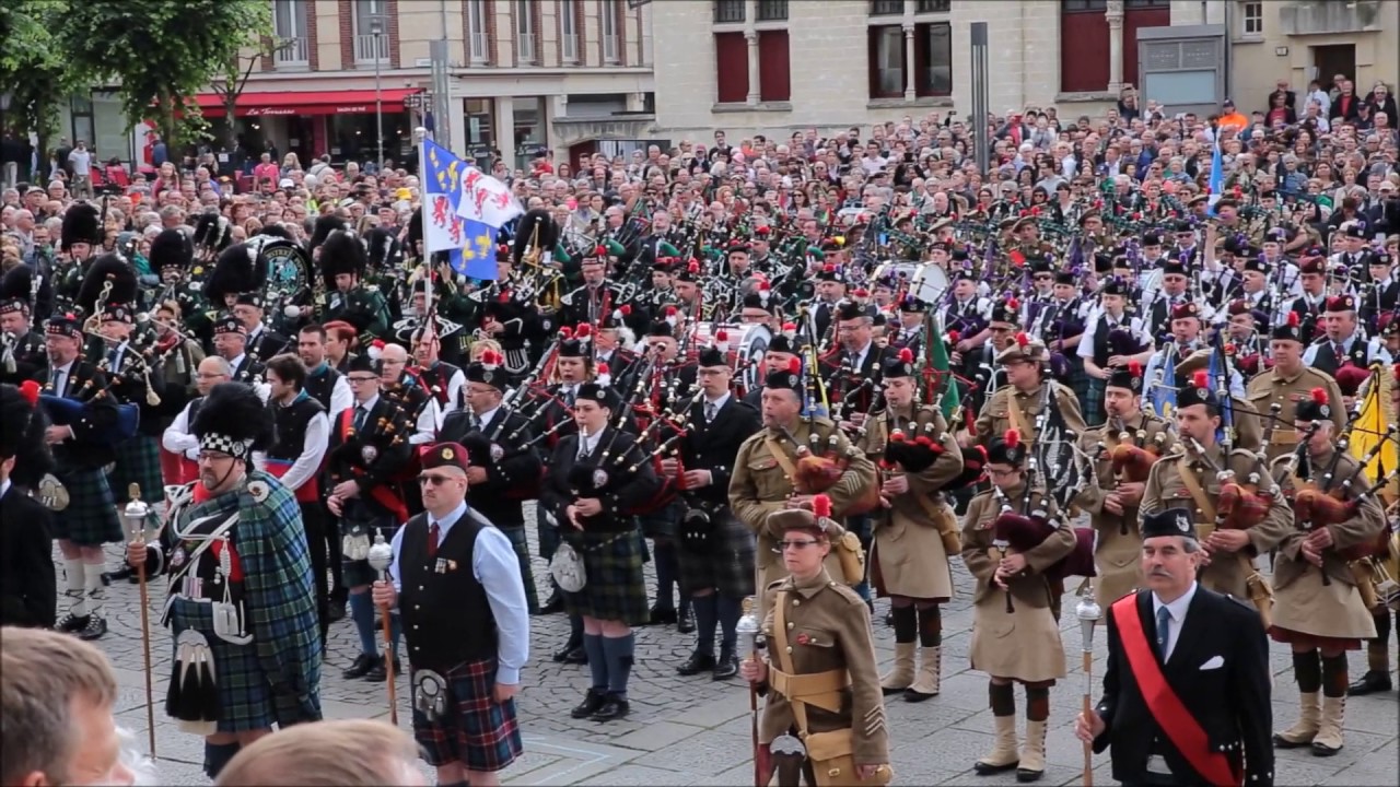 United Pipers for Peace 2016: 