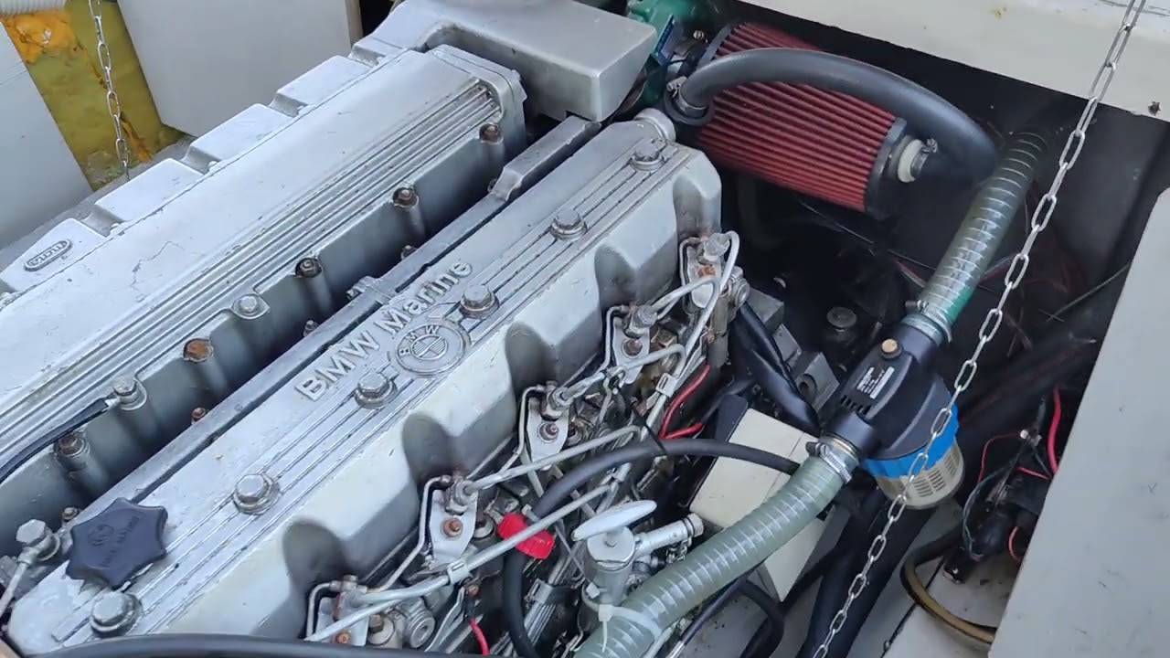 BMW D636 tyhjäkäynnillä