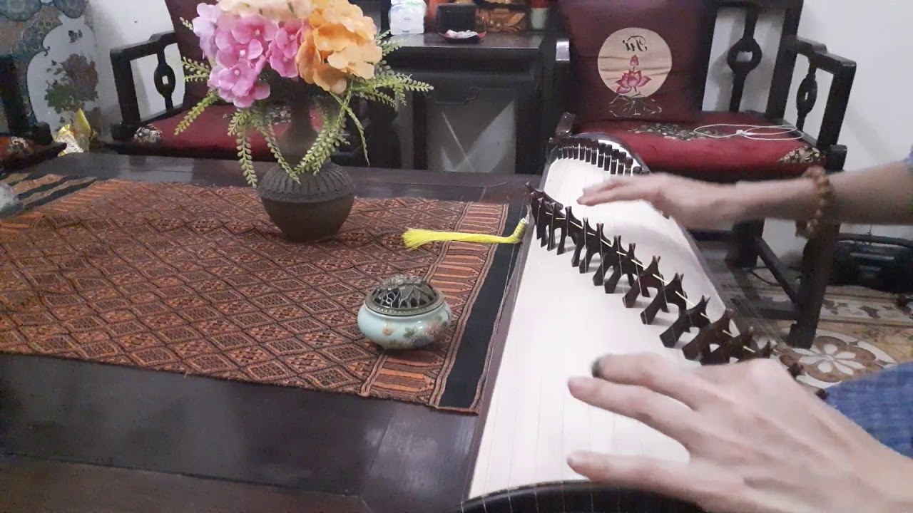 HỌC ĐÀN TRANH: chỉ với 10, 20 buổi bạn hoàn toàn có thể thỏa niềm đam mê
