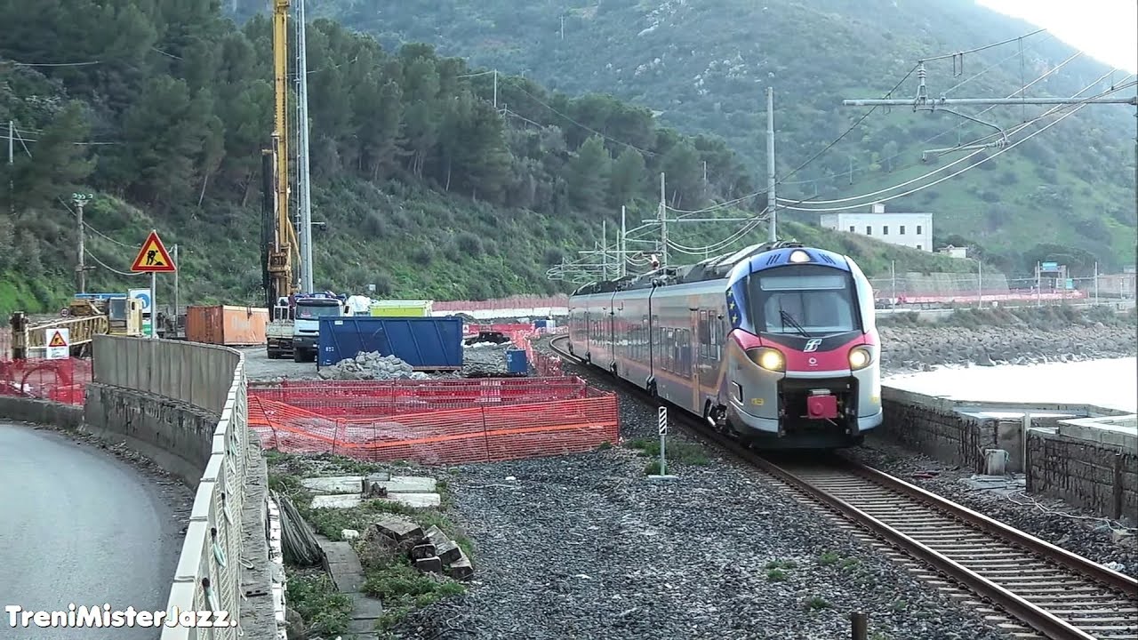 Cantiere per la costruzione della nuova stazione di Castelbuono- Ponti e gallerie-Nuovo tracciato.