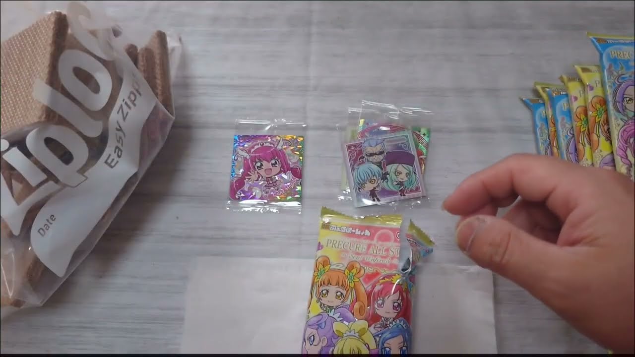 にふぉるめーしょん プリキュアオールスターズ シールウエハース3を20袋、友人に開けさせてみた