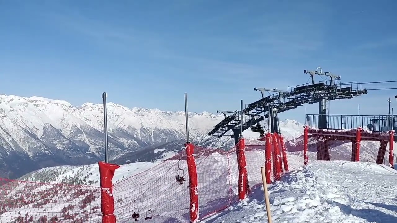 La Via Lattea è uno dei comprensori sciistici più grandi e famosi d’Italia 🇮🇹⛷️
