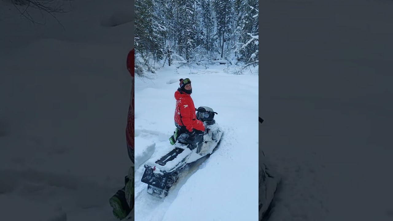 Снегоходные движение Енисейск.