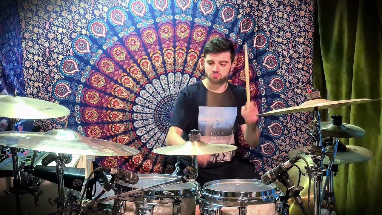 Brazilian love affair - George Duke - [DRUM COVER]