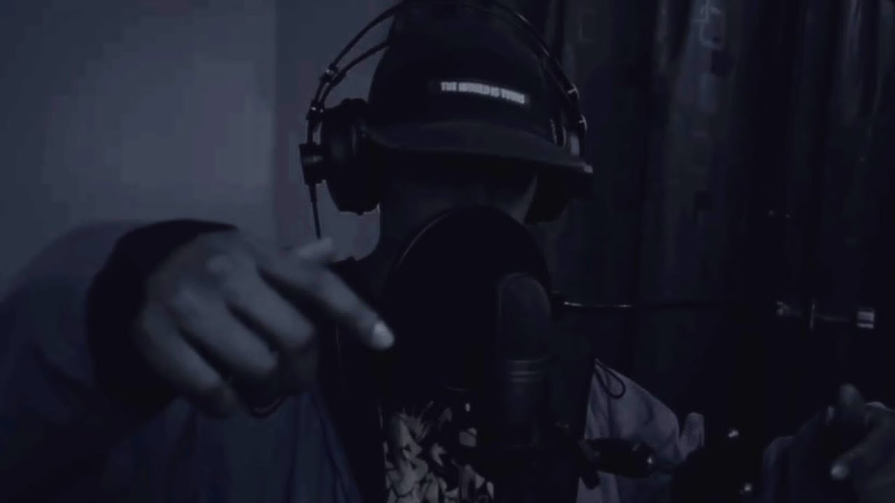 UN SANO - B A R B