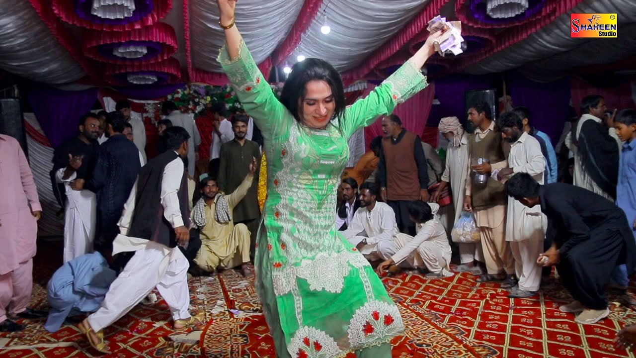 Bas Arya Hun Son Ve De, Madam Chand Mujra Dance Performance 2023