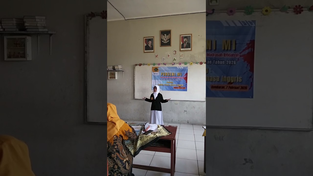 Pidato Bahasa Inggris Porseni MI Tingkat Kecamatan Kembaran || Emiliana Feisya Safia 