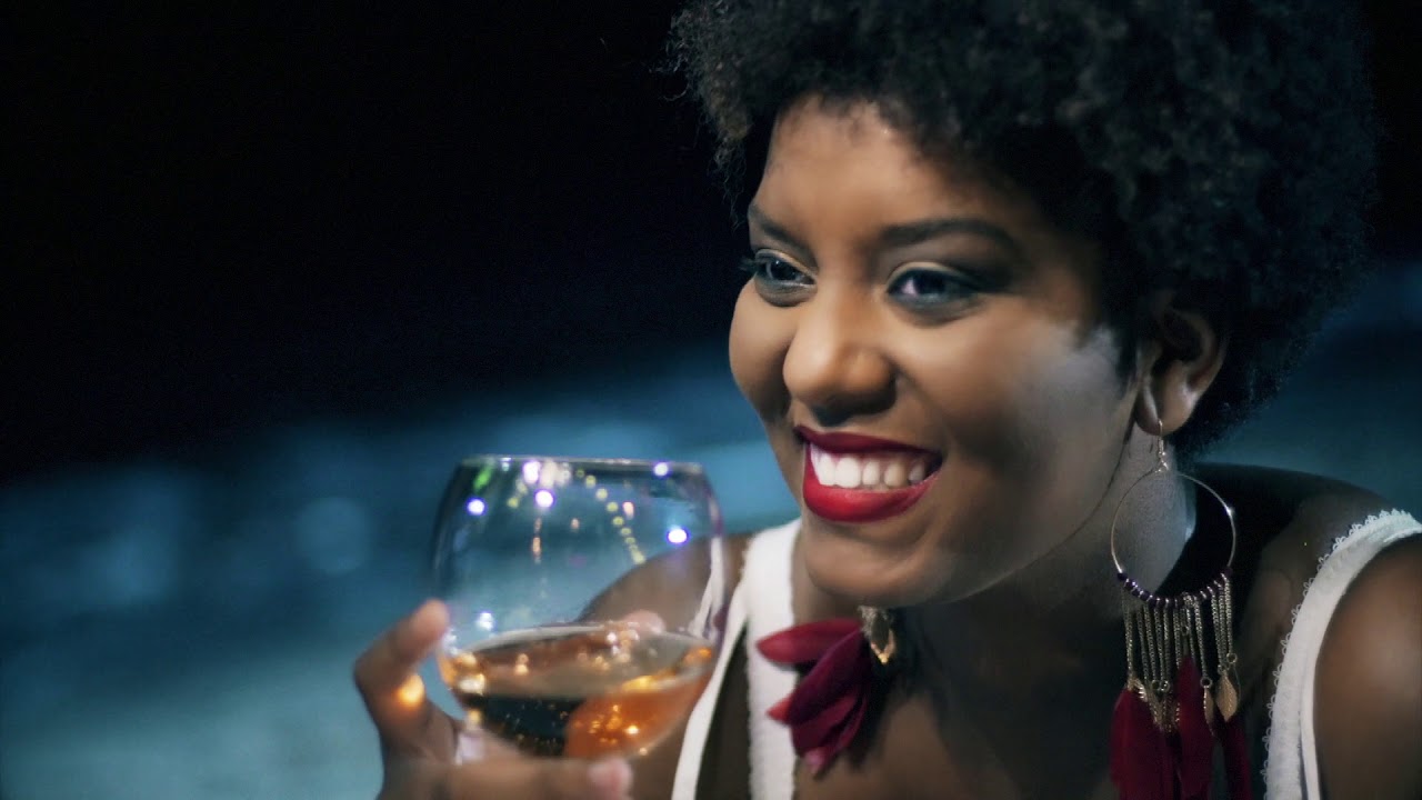Maurane Voyer - Lit 2 Places (Official video)