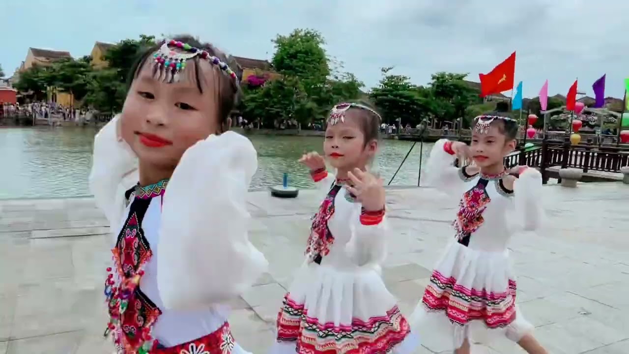 Múa Hương sắc vùng cao -Angel dance class