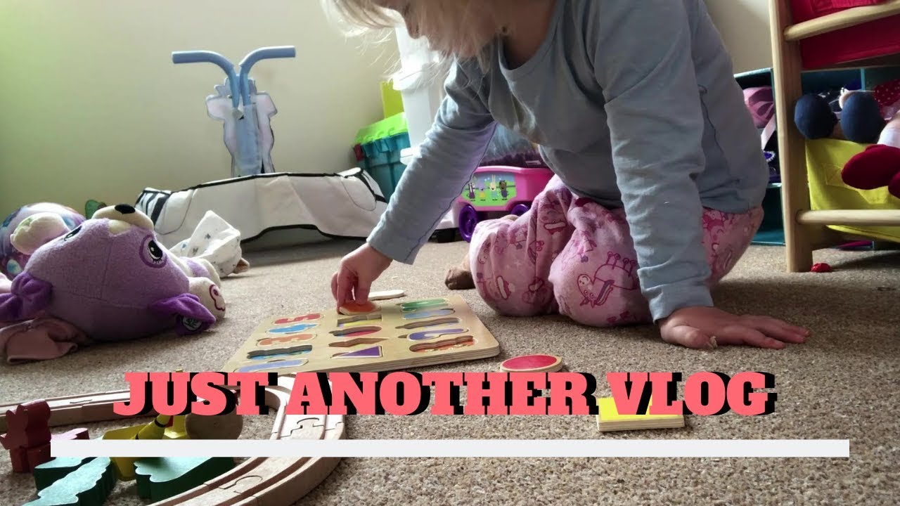JUST ANOTHER BORING VLOG BUT IN OUR NEW HOUSE!