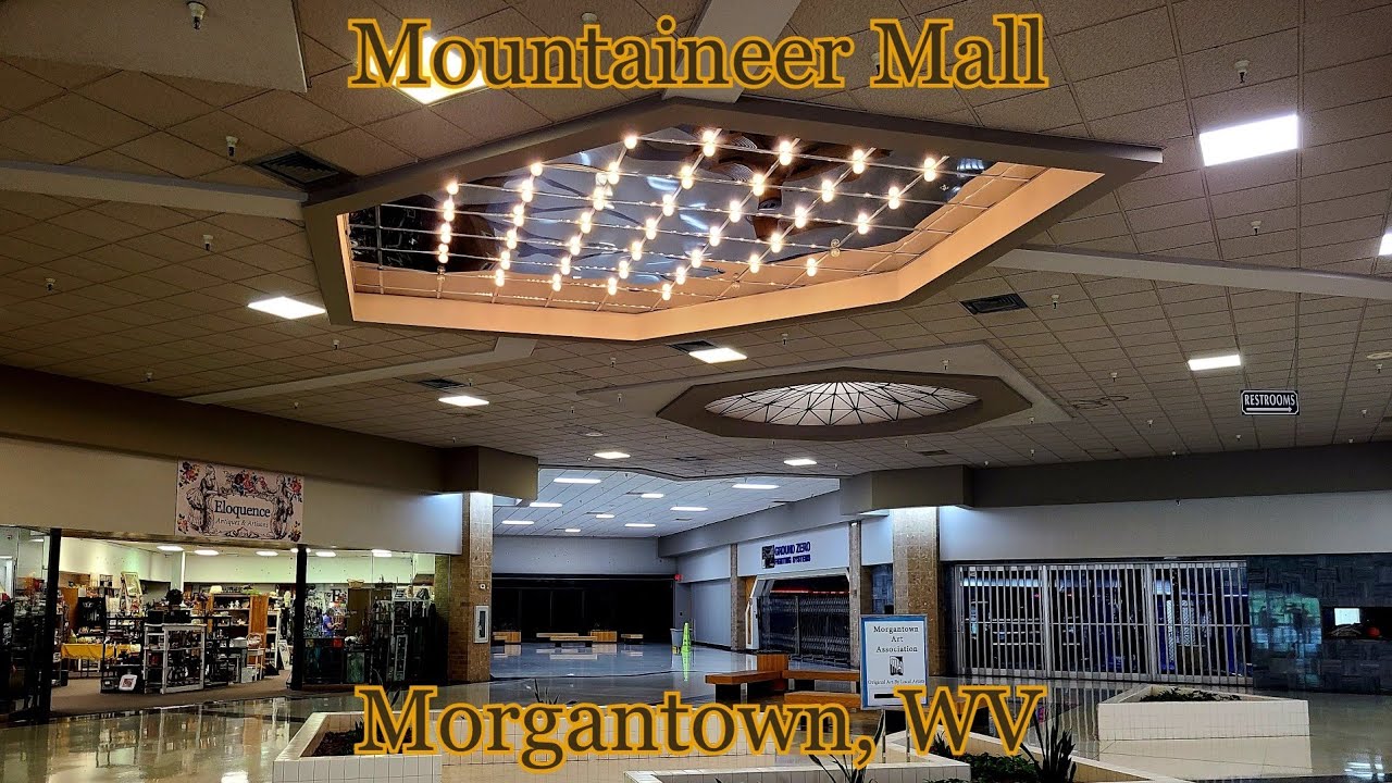 Заброшенный торговый центр: Mountaineer Mall • Моргантаун, Западная Вирджиния | Сохраненная капсу...