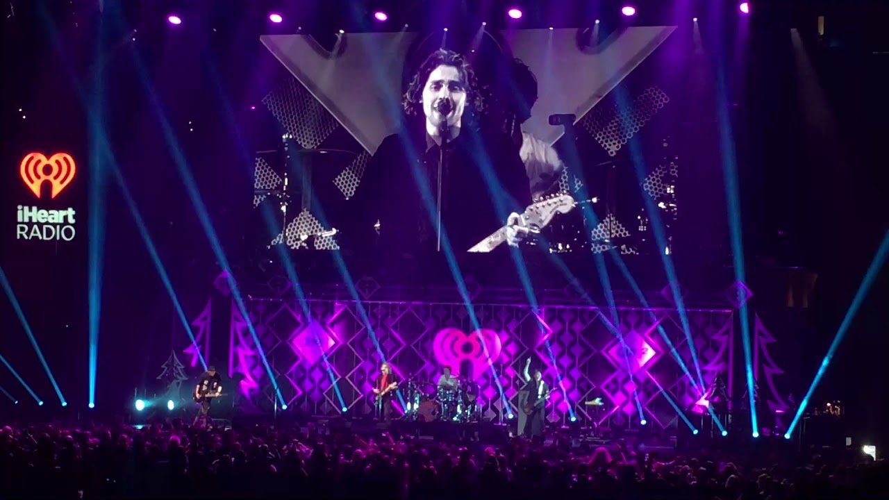 5 Seconds of Summer at Jingleball 2018 in Philadelphia