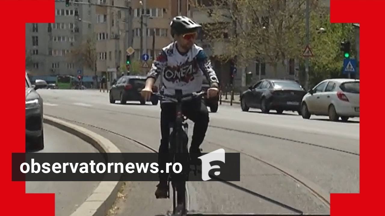 Bicicleta-tramvai, invenţia unor tineri din Bucureşti, a pus pe gânduri Poliţia Română
